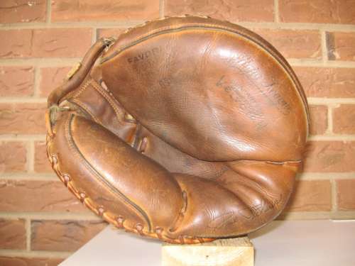 Paul Richards Major League Model 5875 Front
